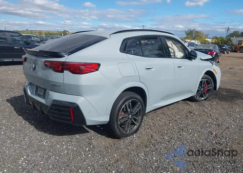 2025 BMW X2 xDrive28I z USA, uszkodzony, nr VIN WBX63GM08S5171608